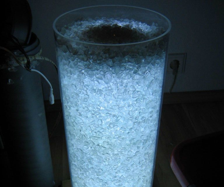 Glass Gravel Lamp