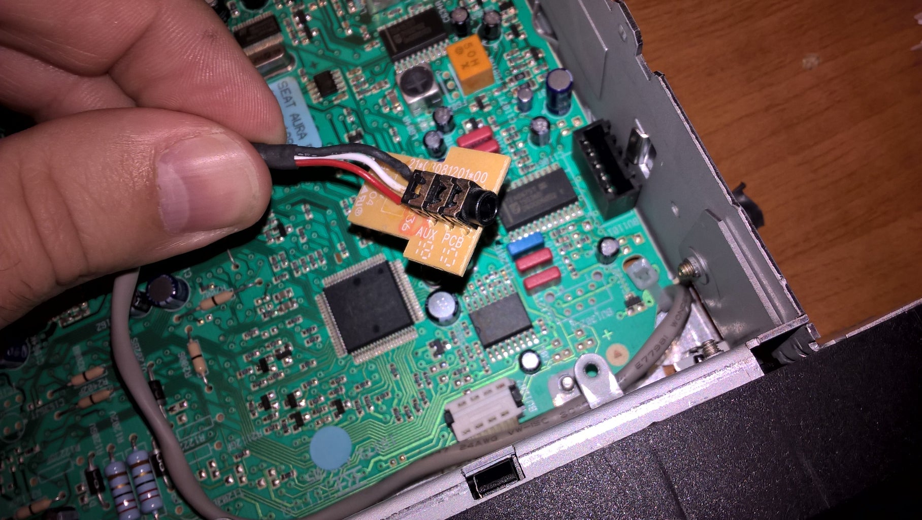 AUX IN and Bluetooth for Every Car Casette Player! : 5 Steps