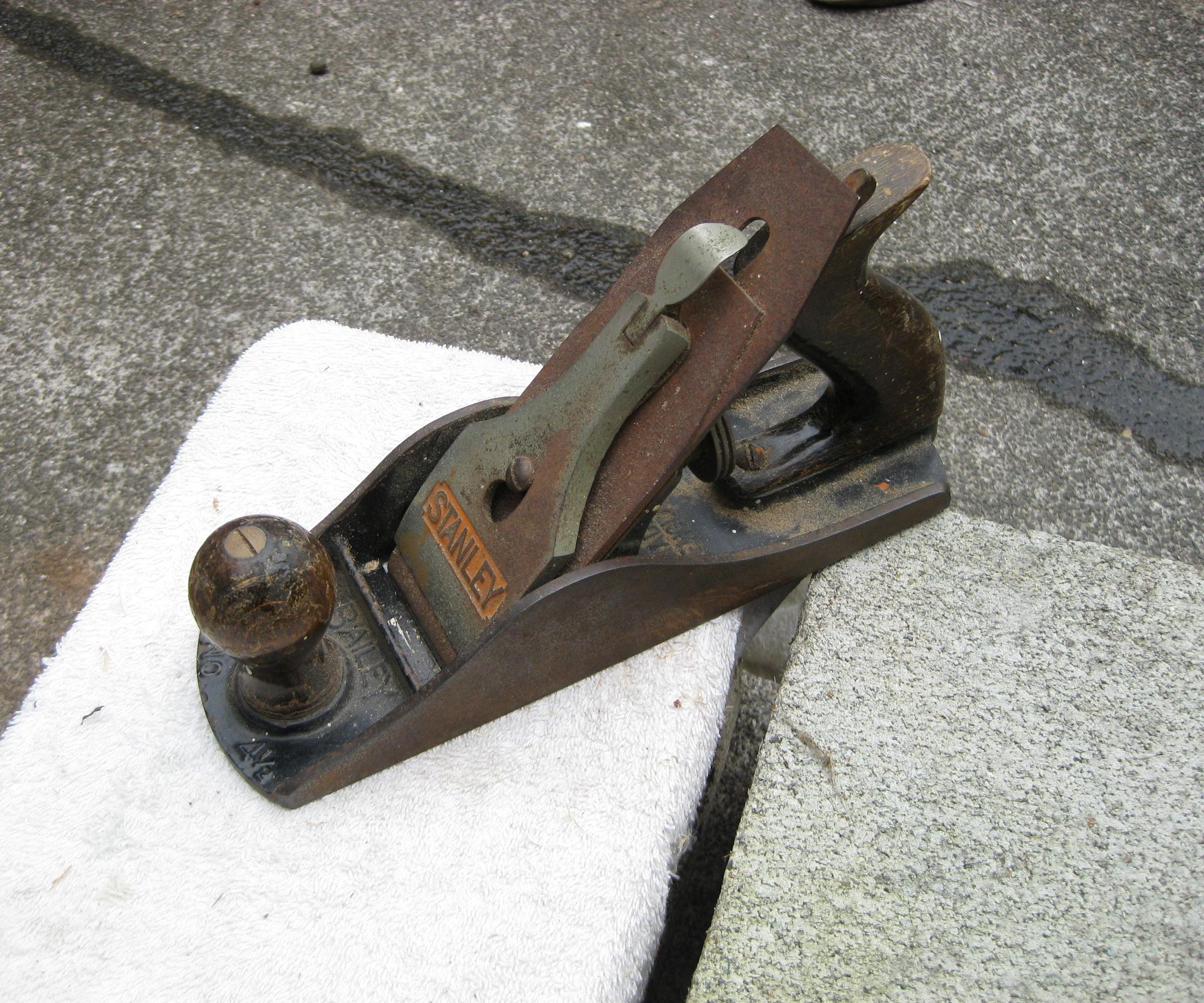 Restoring a Stanley Bailey 4 1/5 Hand Plane