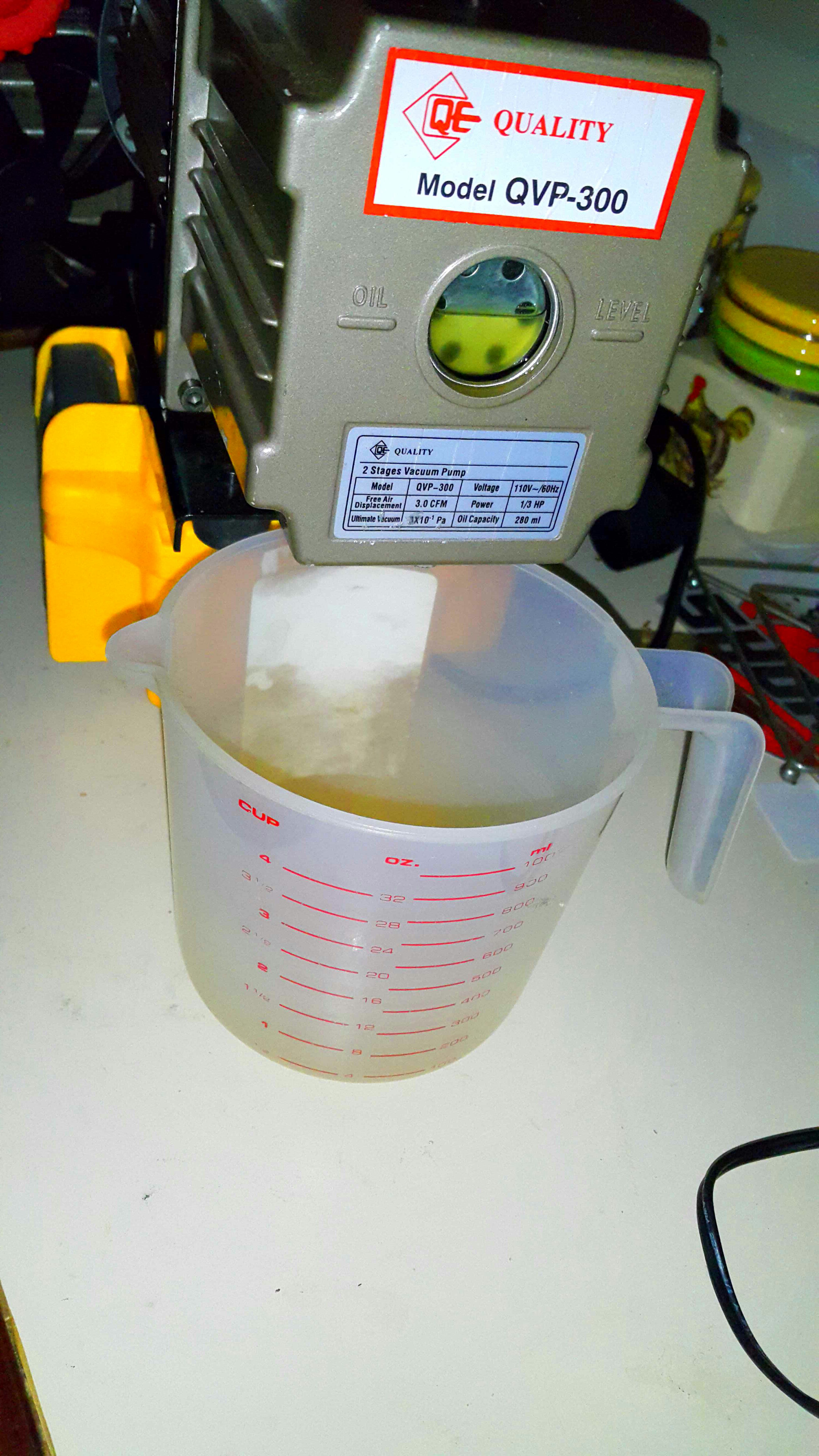 Replacing Refrigeration Vacuum Pump Oil. 8 Steps Instructables