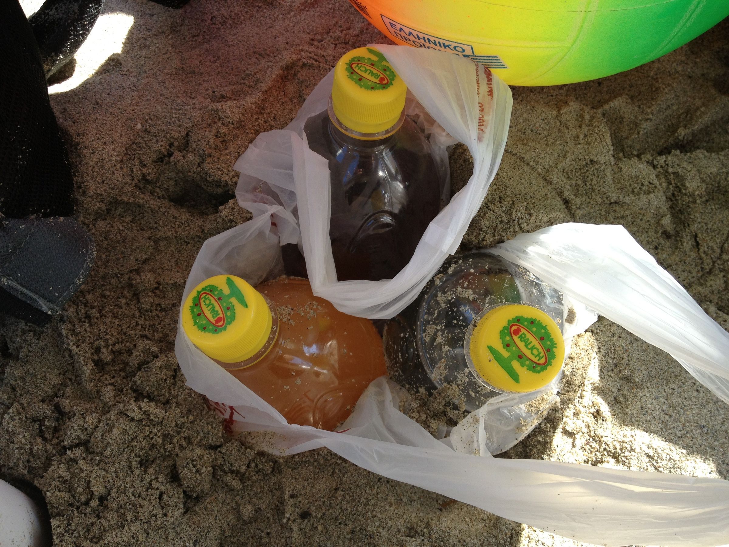 Free Beach Sand Fridge