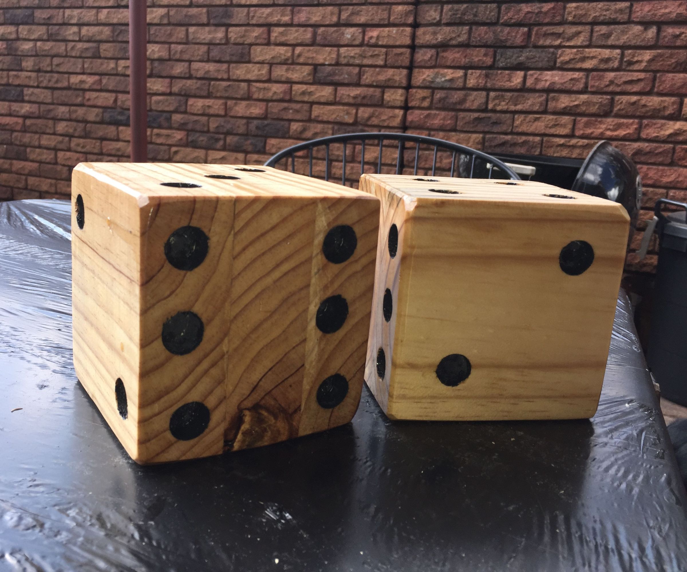 How to Make Wooden Dice