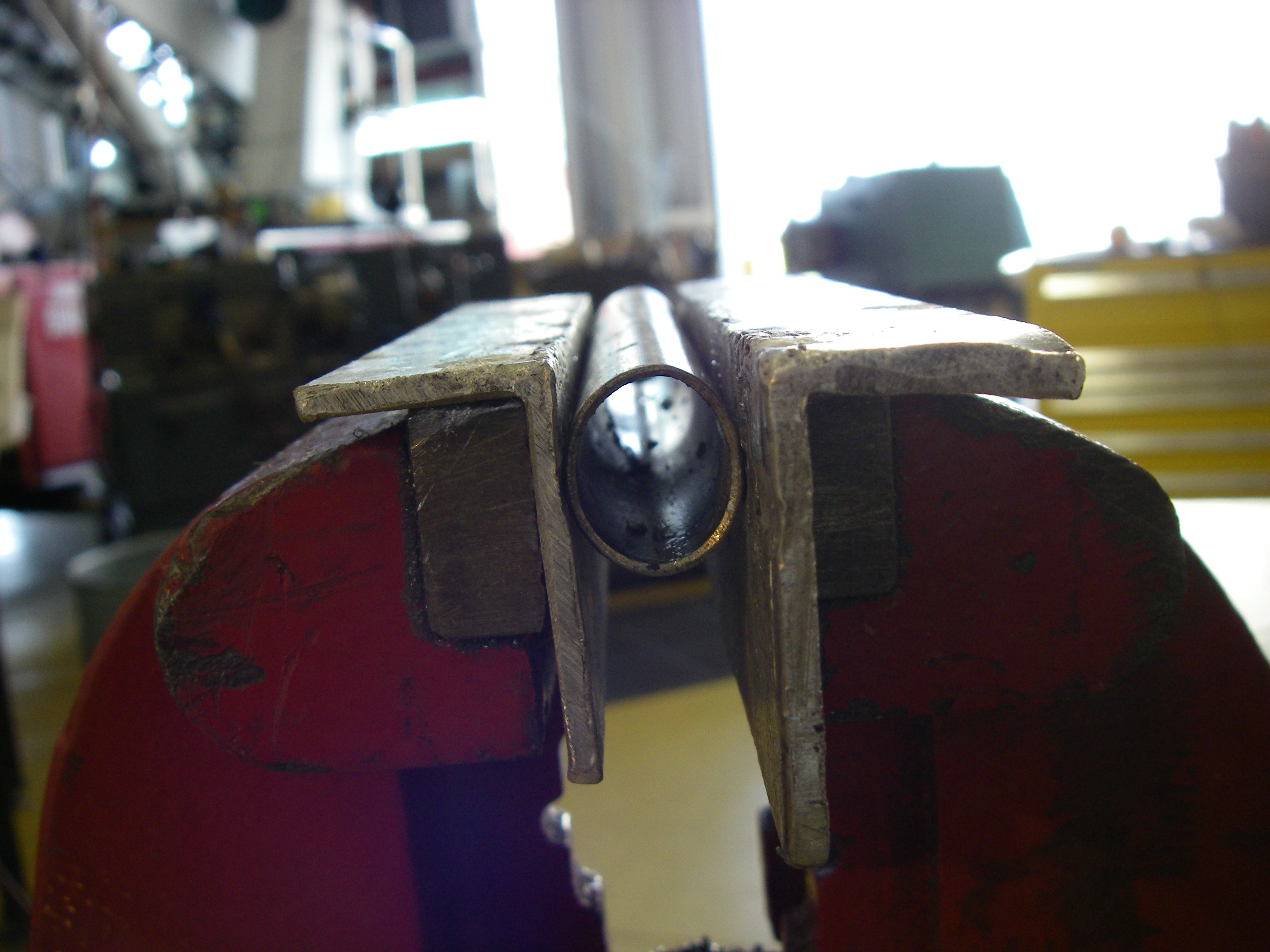 Make a Quick Knife From a Clutch Finger 12 Steps (with Pictures