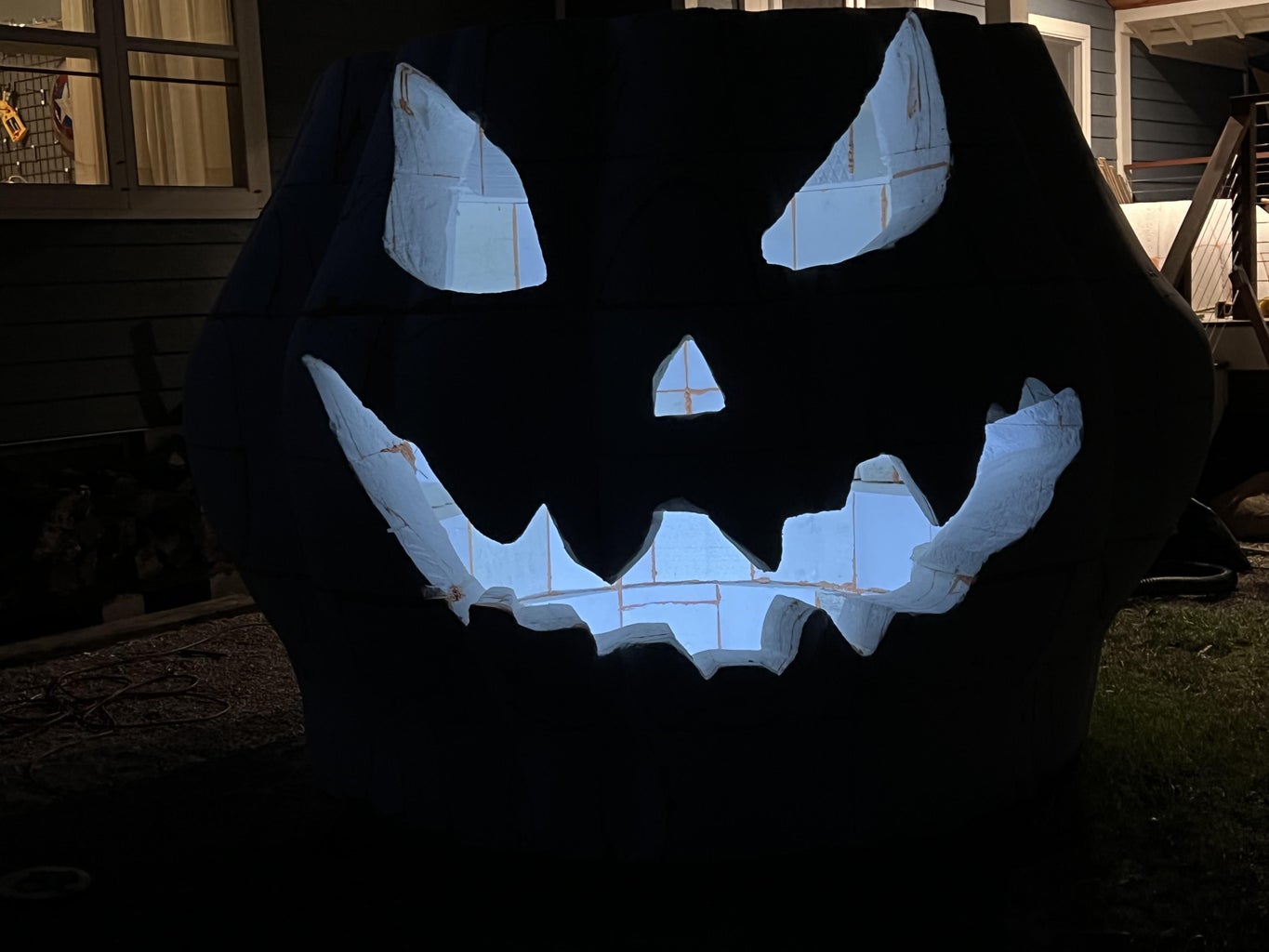 Oversized Foam Jack-o Lantern : 20 Steps (with Pictures) - Instructables