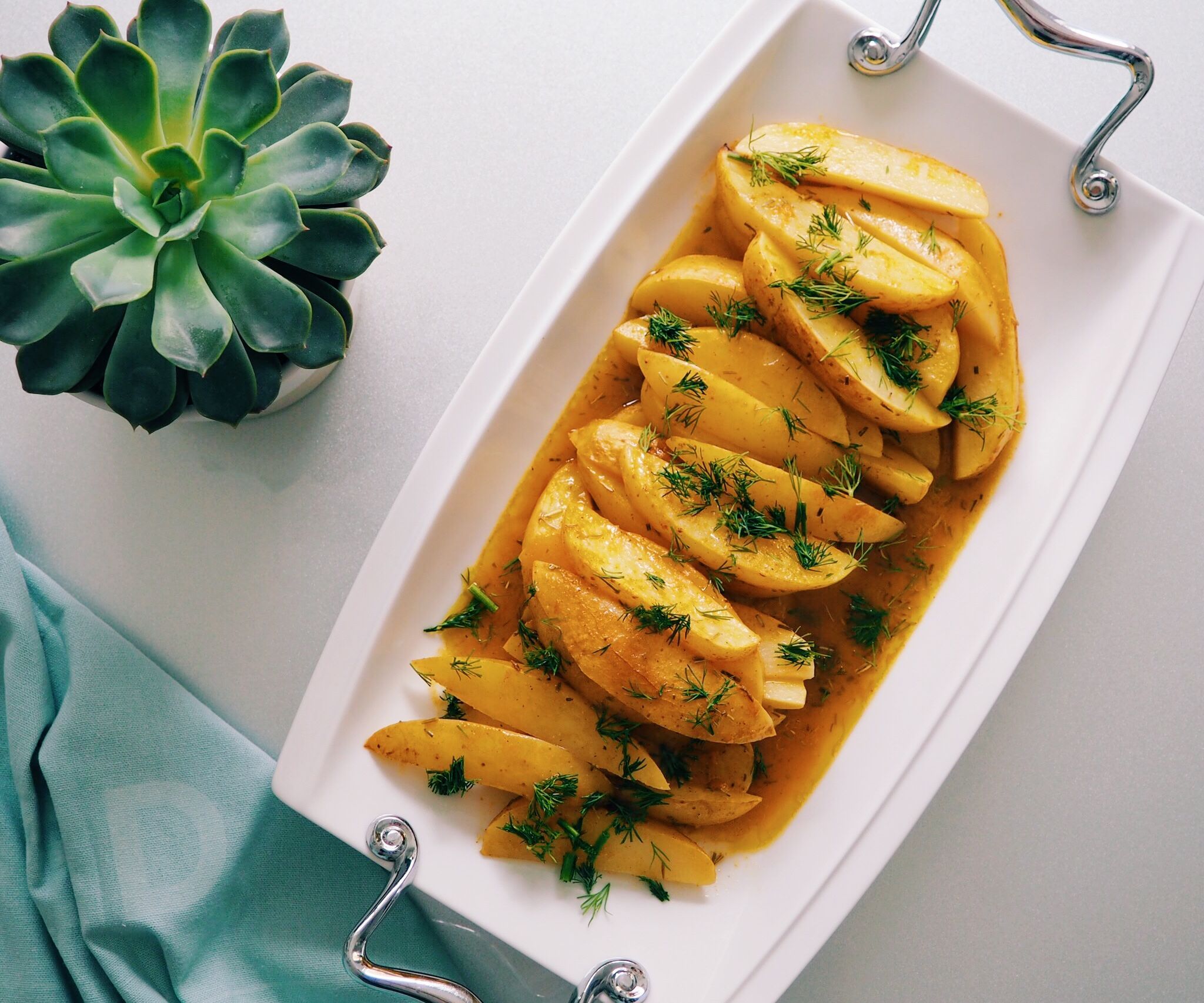 RECIPE | VEGAN GREEK POTATOES