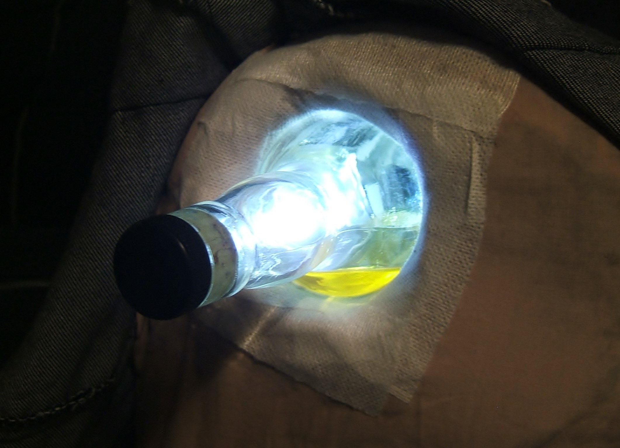 Whisky Bottle Couch Cache