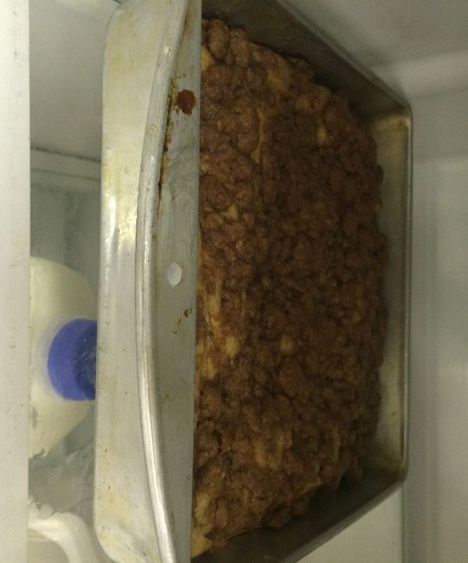 Apple and Cinnamon Coffeecake  