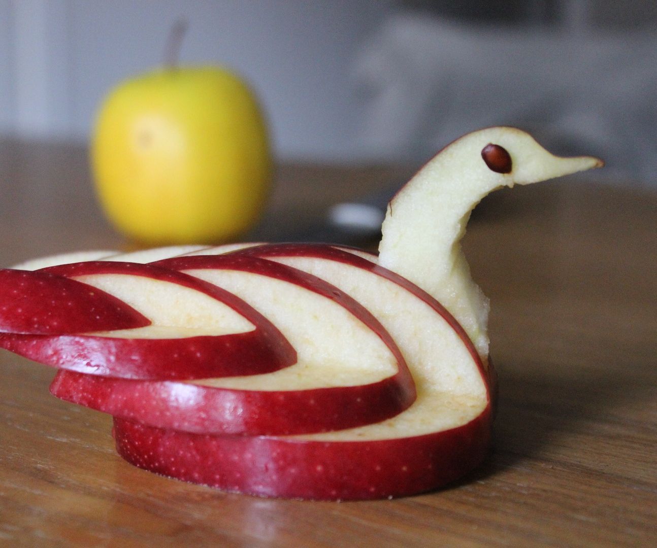 Simple Fruit Carving Apple Simple Fruit Carving Apple