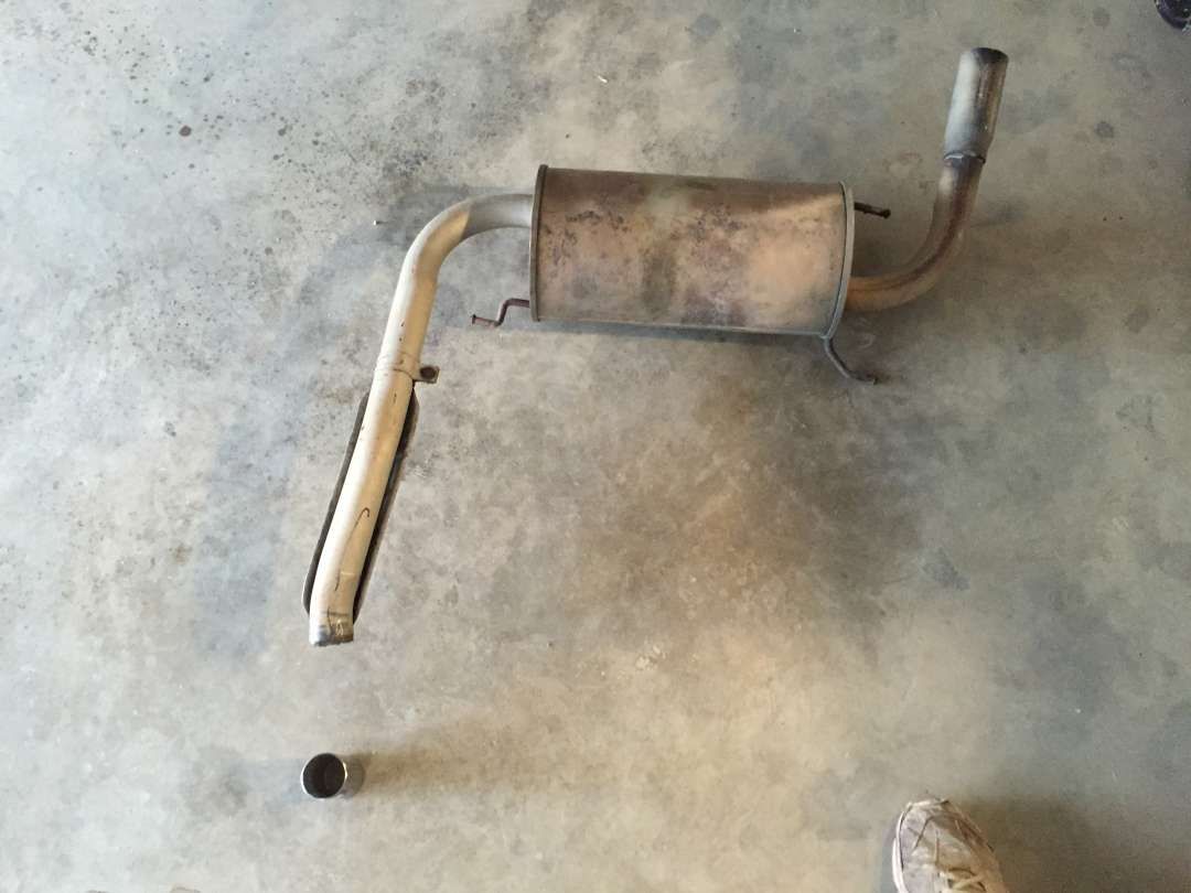 Fix a Leaky Exhaust Pipe. : 4 Steps (with Pictures) - Instructables