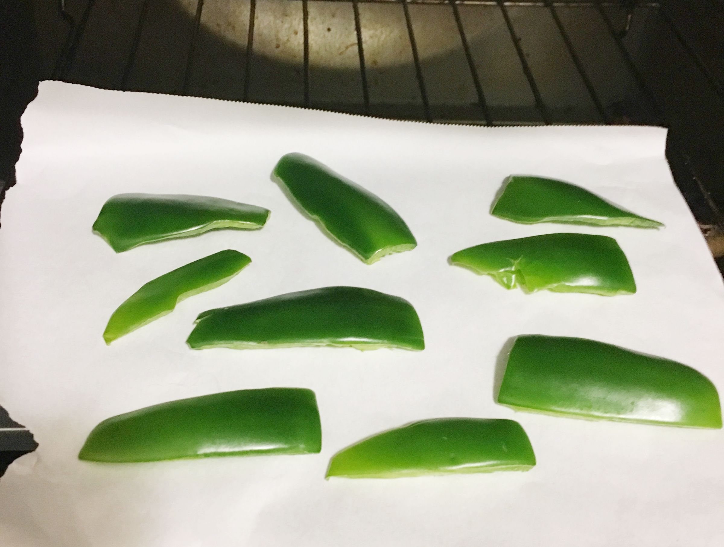 Drying Jalapenos in a Toaster Oven 4 Steps (with Pictures