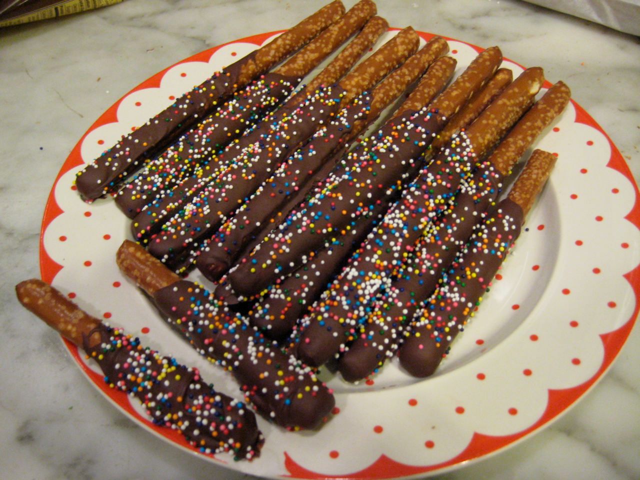 Holiday Chocolate Covered Pretzel Sticks