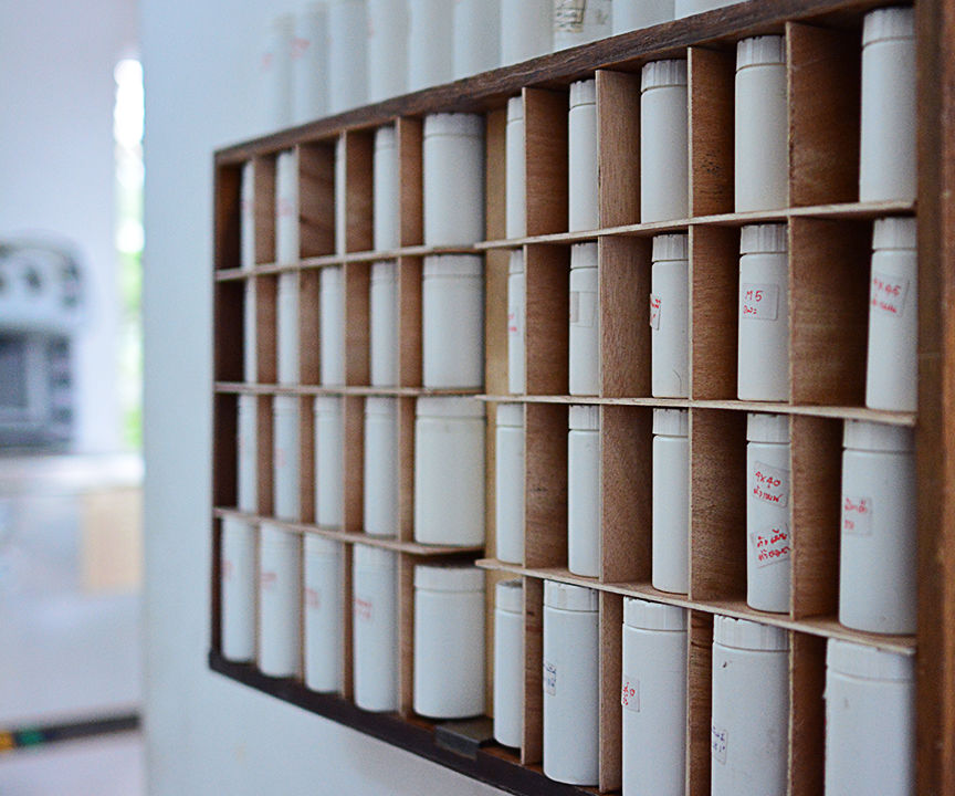 Shelves Made of Old Drawers