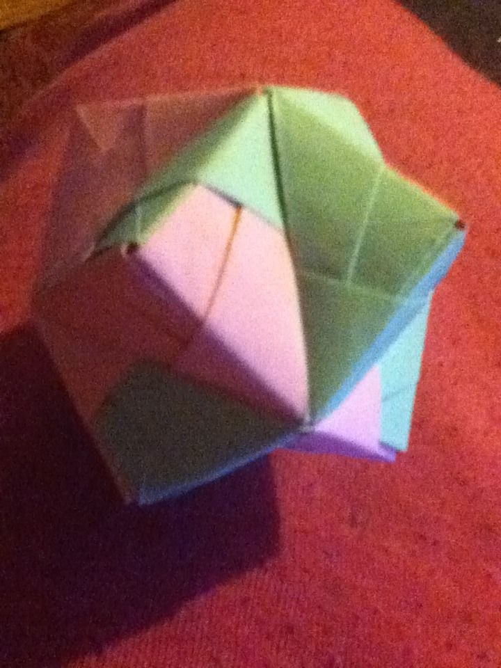 Origami fun (: 