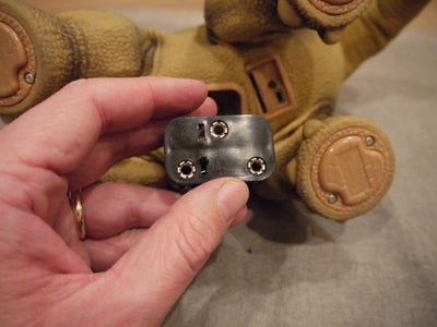 Make Battery Holder Fit in Pleo