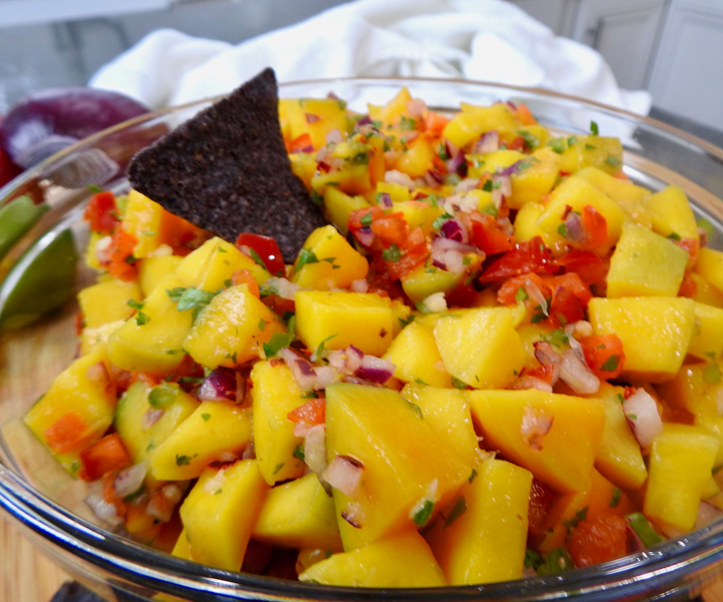 Gameday Dish: Mango Salsa Sweet & Spicy Dip