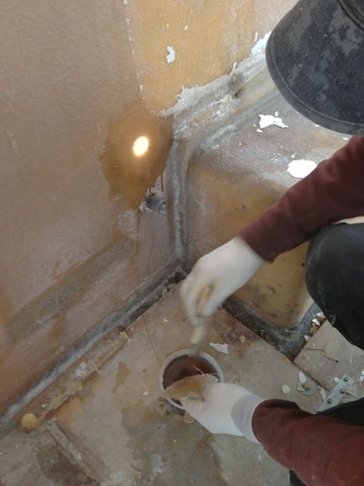 Glass Patching Repairing Fiberglass : 7 Steps (with Pictures) - Instructables