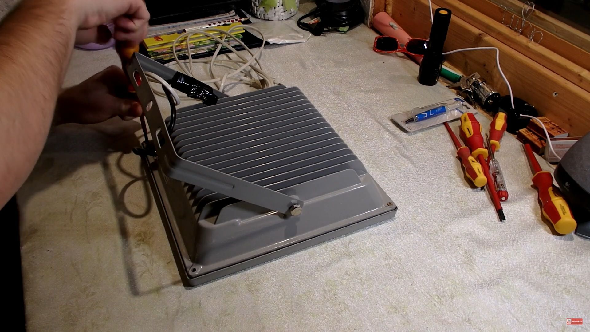 LED Flood Light Repair Replacing LED Chip and Driver 3 Steps