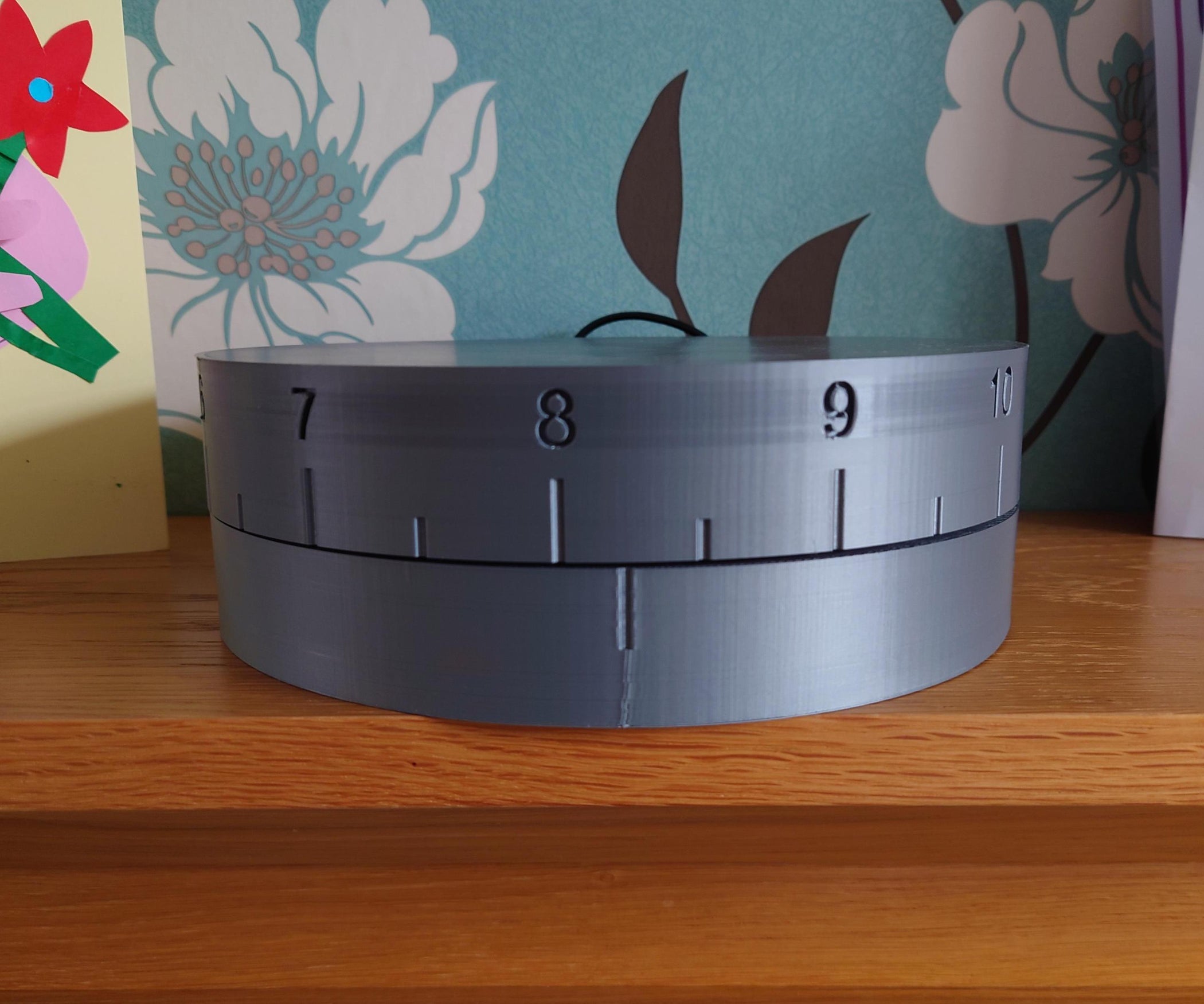 Horizontal Clock 4 Steps Instructables