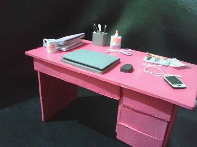 DIY Mini Study Table for Your Love Ones : 6 Steps - Instructables