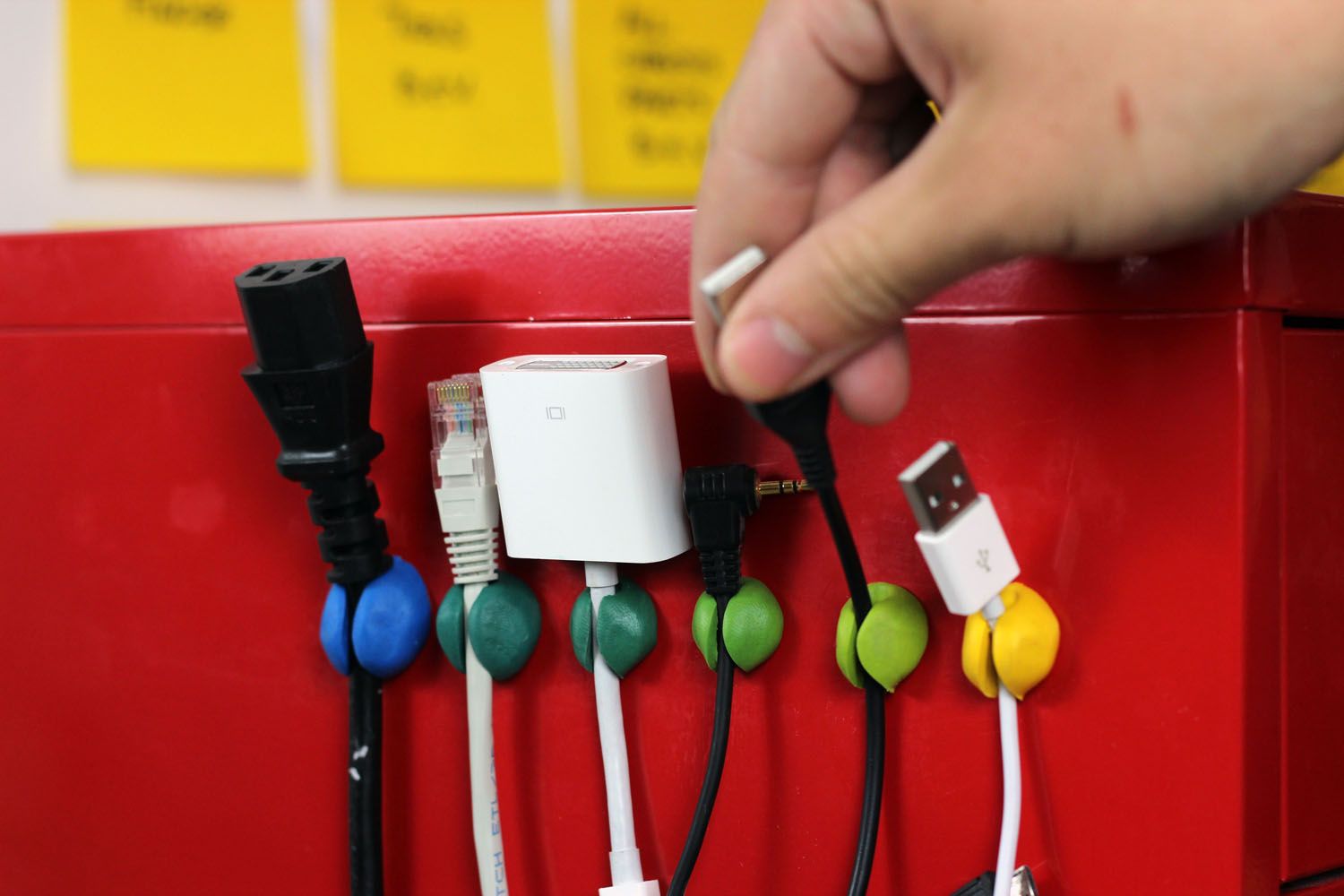 How to Create a Universal Cable Grip on Any Surface