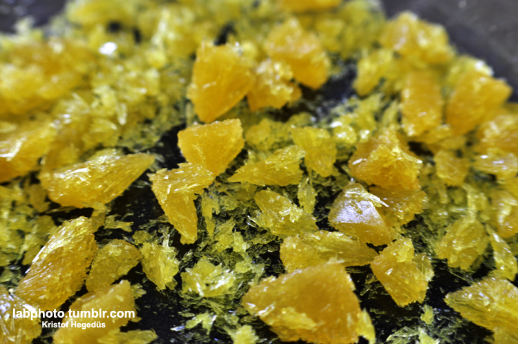 How to grow really large crystals?