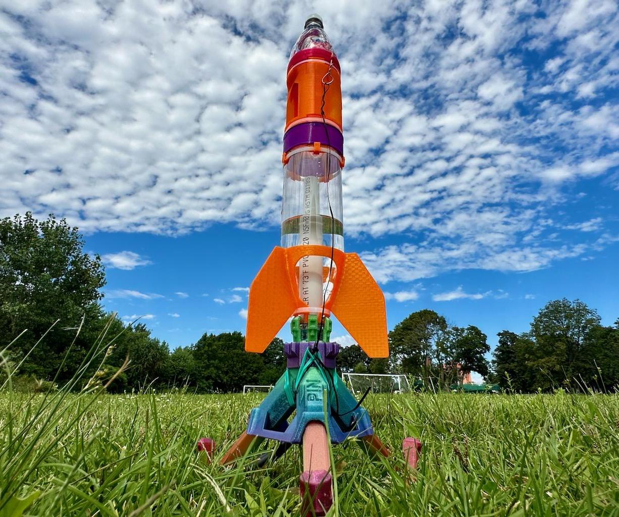 Simple 3DPrinted Water Rocket Launcher 11 Steps (with Pictures