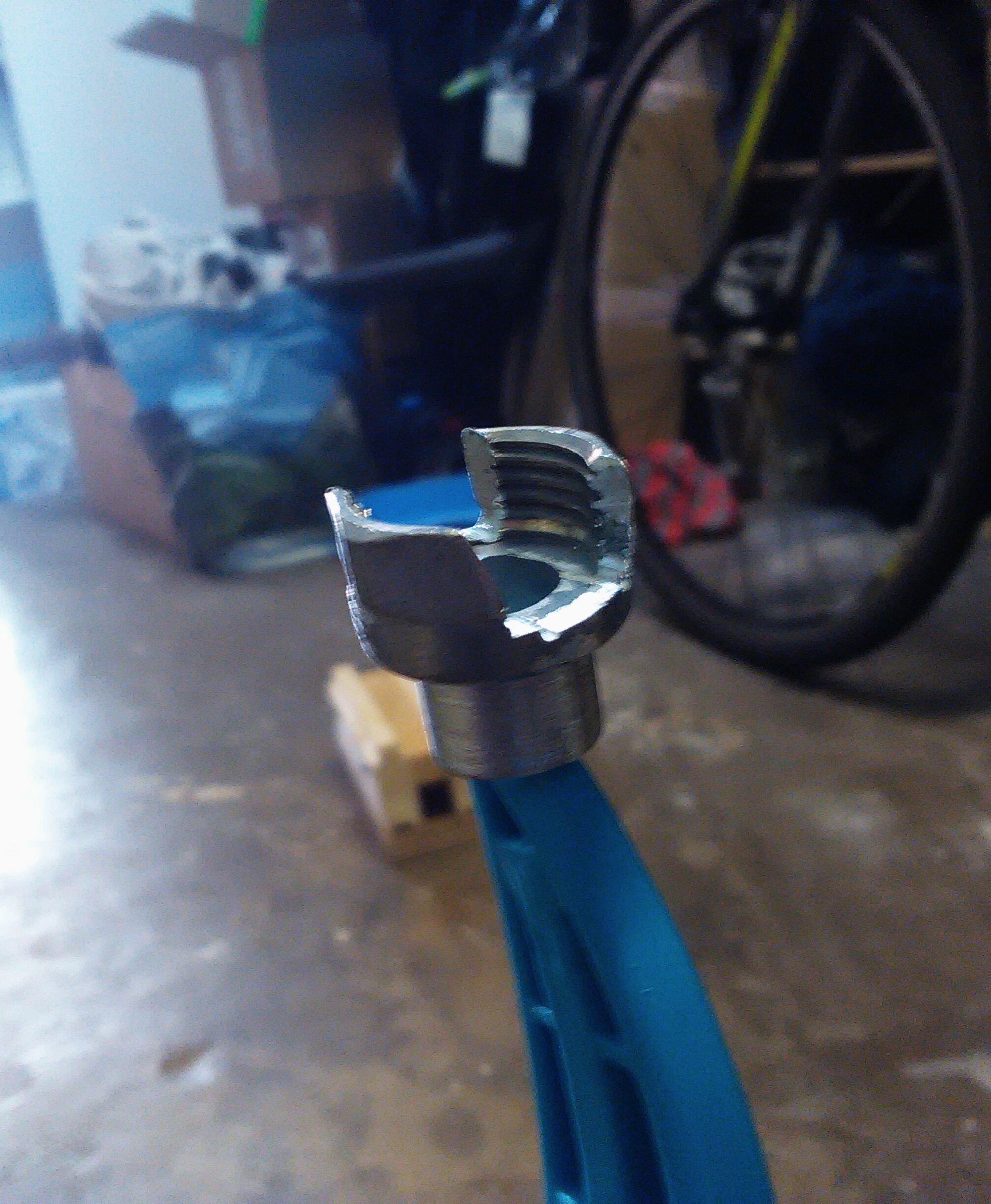 Quick Release Wheel Lock Adapter for Home Trainer 3 Steps Instructables