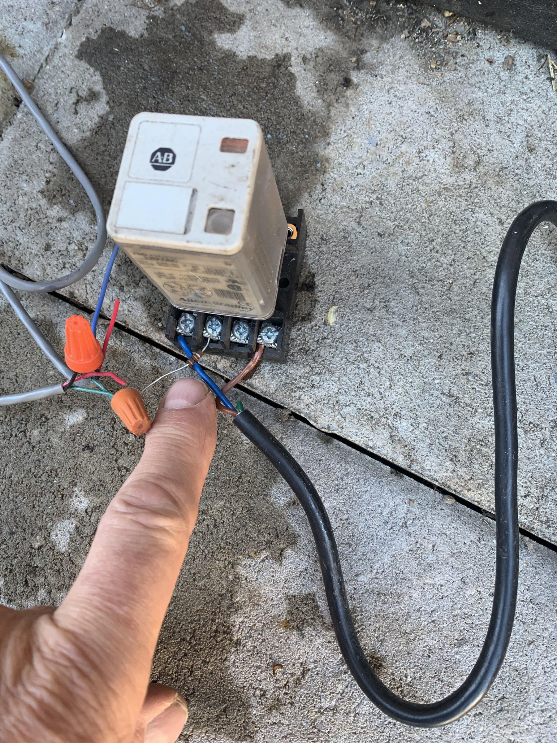 Change the Temperature Setpoint of Your SPA With a Smart Outlet 3