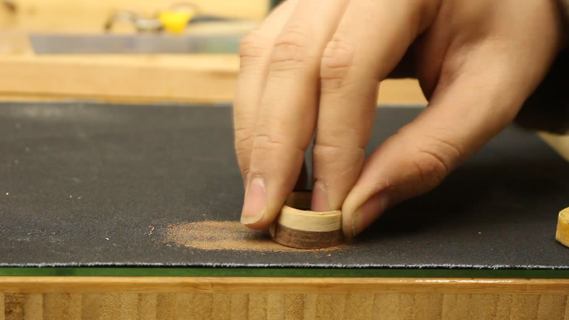 Can You Make a Ring Out of Wood Shavings? 5 Steps (with Pictures