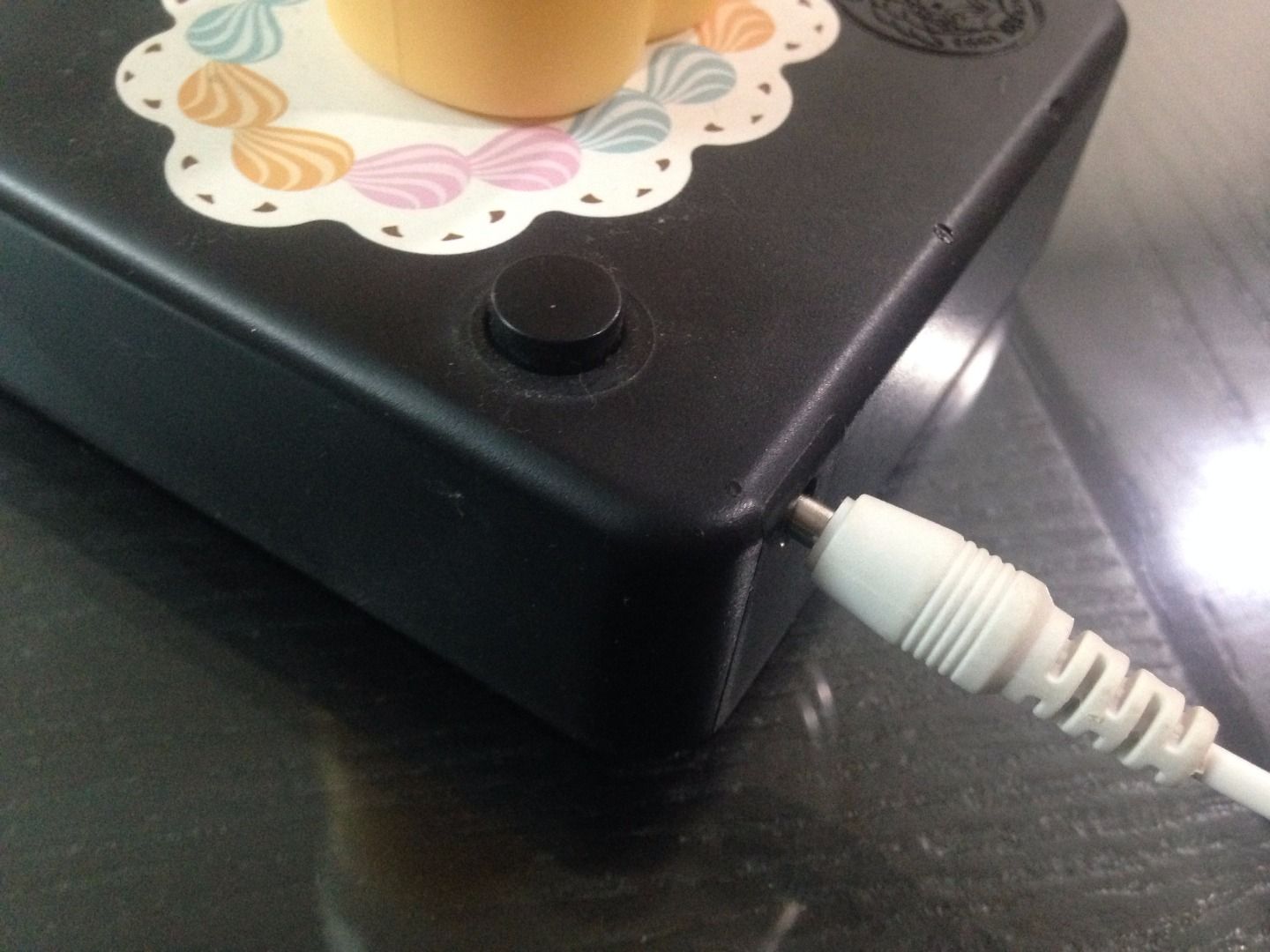 Turn a Lamp Into a Smart Lamp With LinkitONE 7 Steps (with Pictures