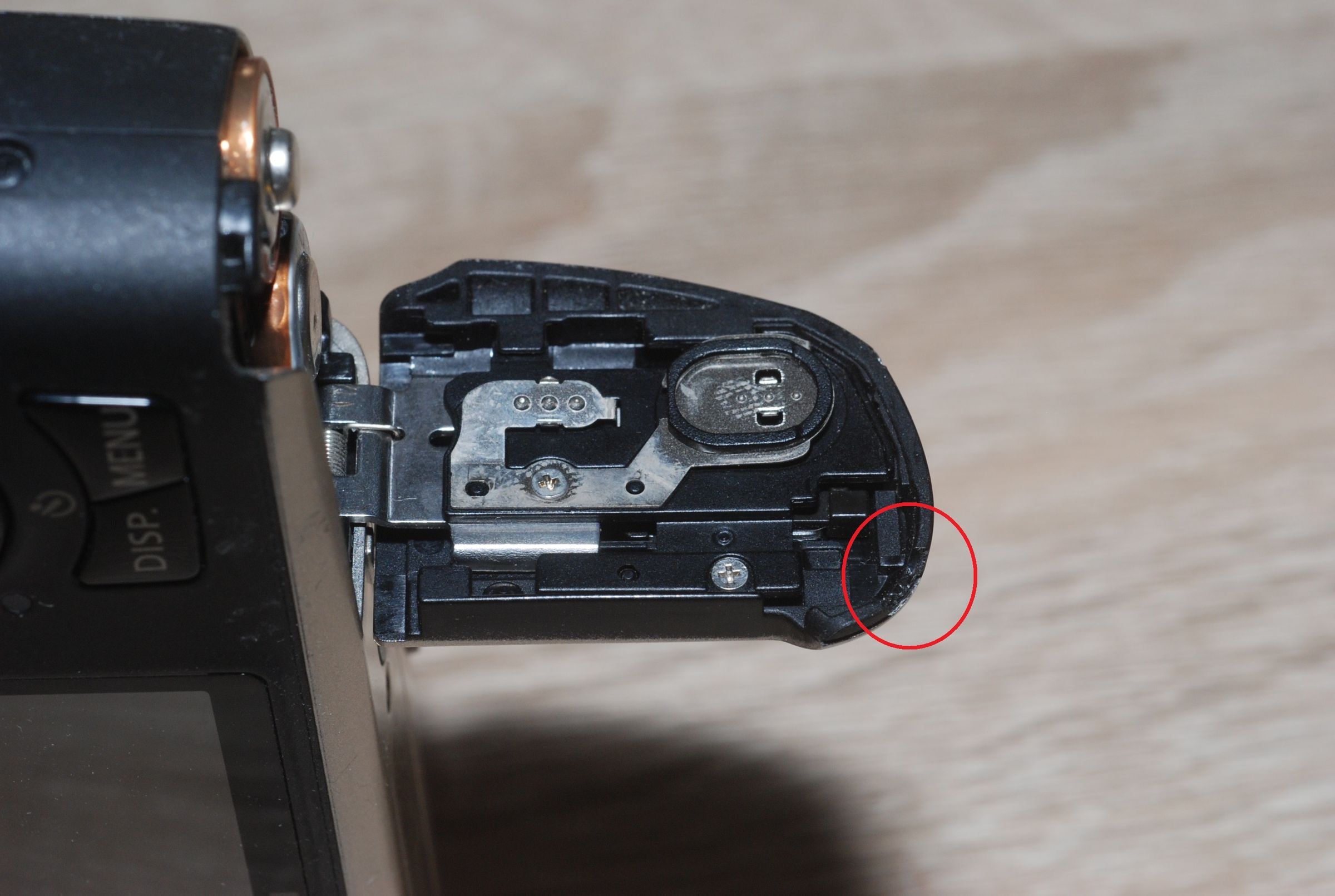 Replacement of Canon PowerShot SX130IS Battery Compartment Door