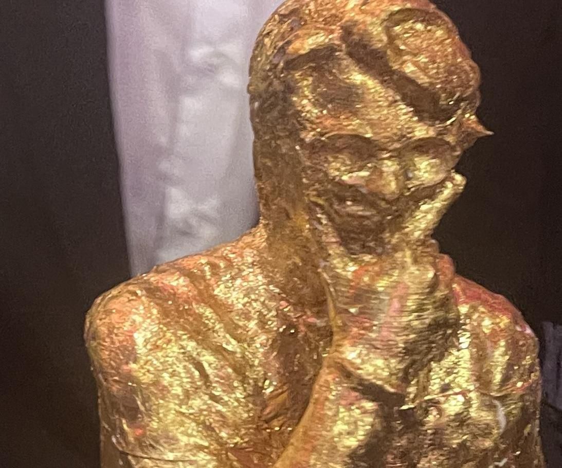 How to Make a 3D Printed Bust Statue From a Phone Scan