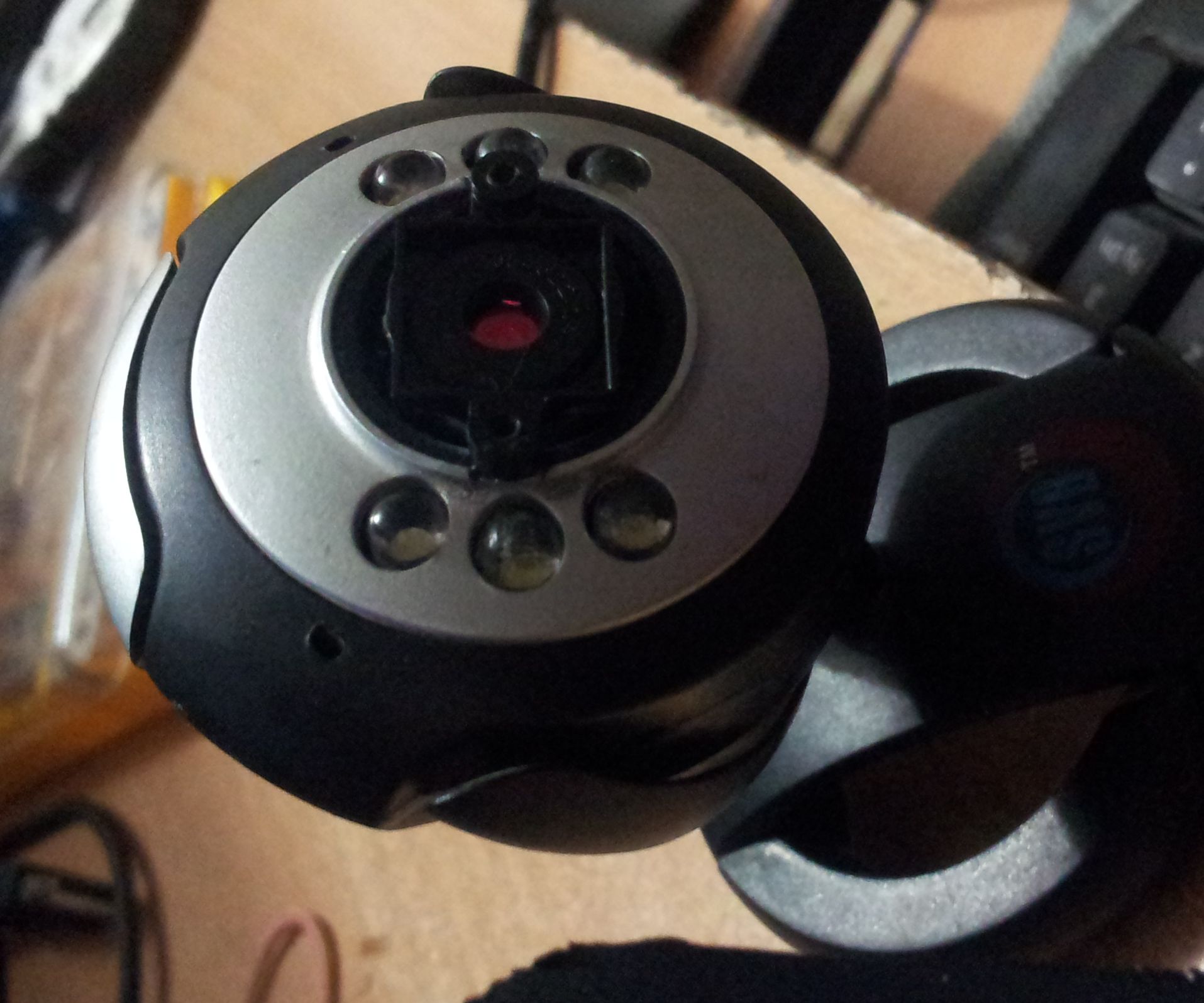 HOW TO TURN ANY WEBCAM INTO a HIGH POWER MICROSCOPE.....