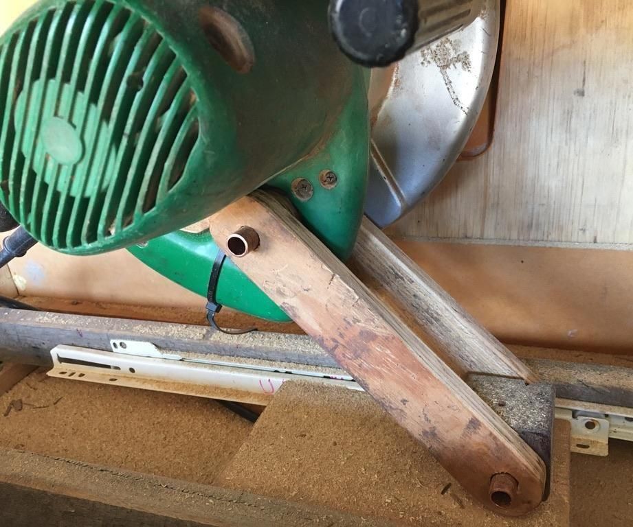 Blade Height Winder for an Old Triton