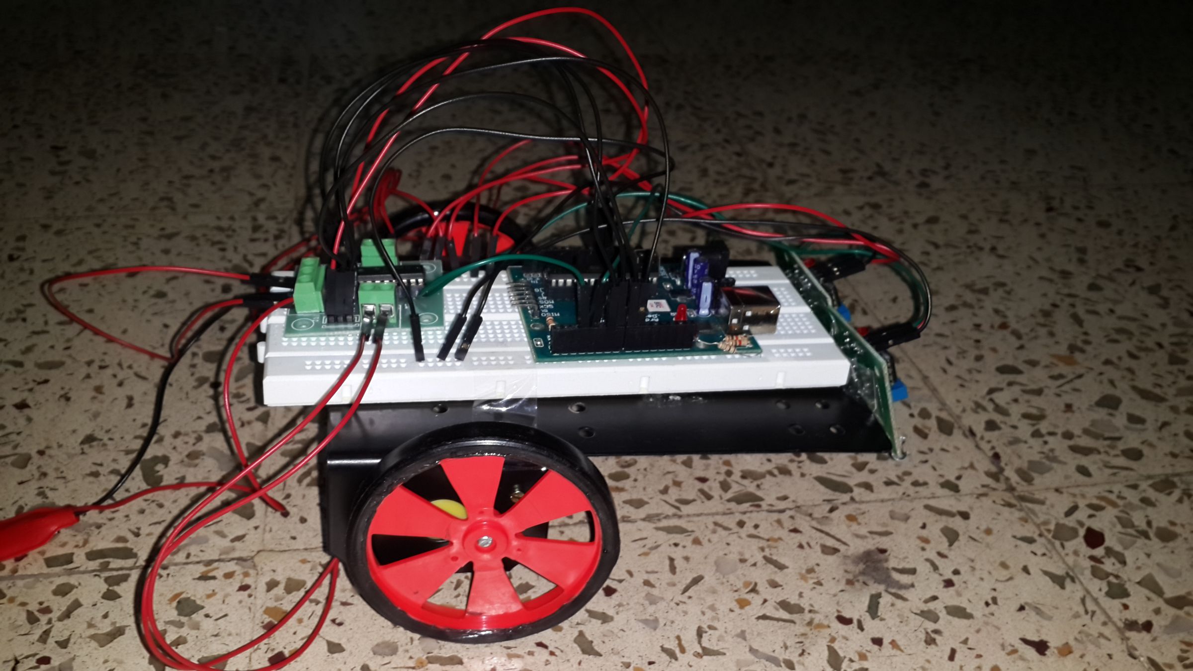 ArduinoLine Following Robot