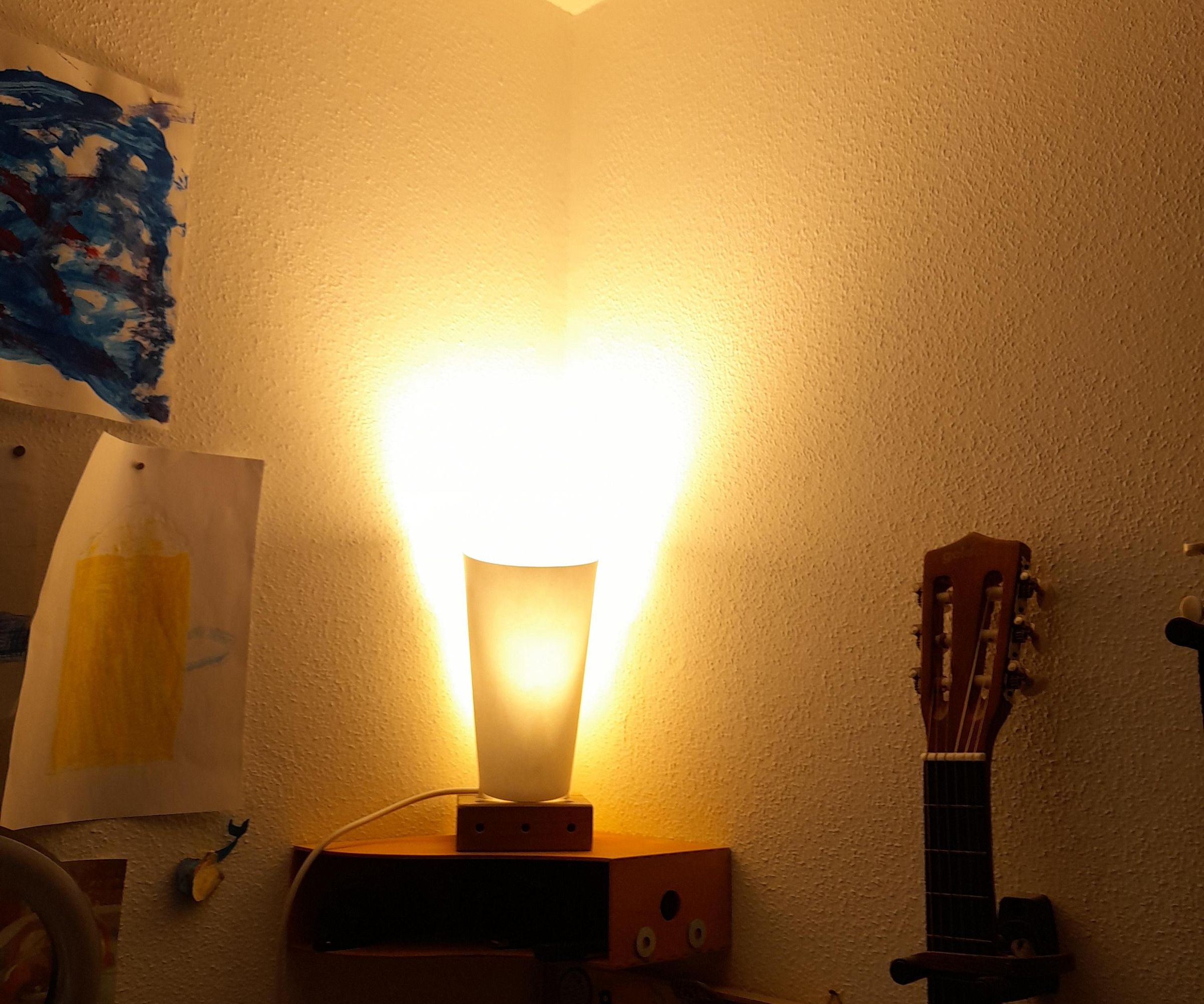 The "10 Minutes" Ambient Light
