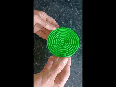 Circular Maze Generator (basic)