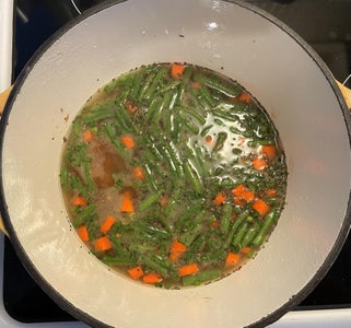 Add Broth, Carrots & Green Beans