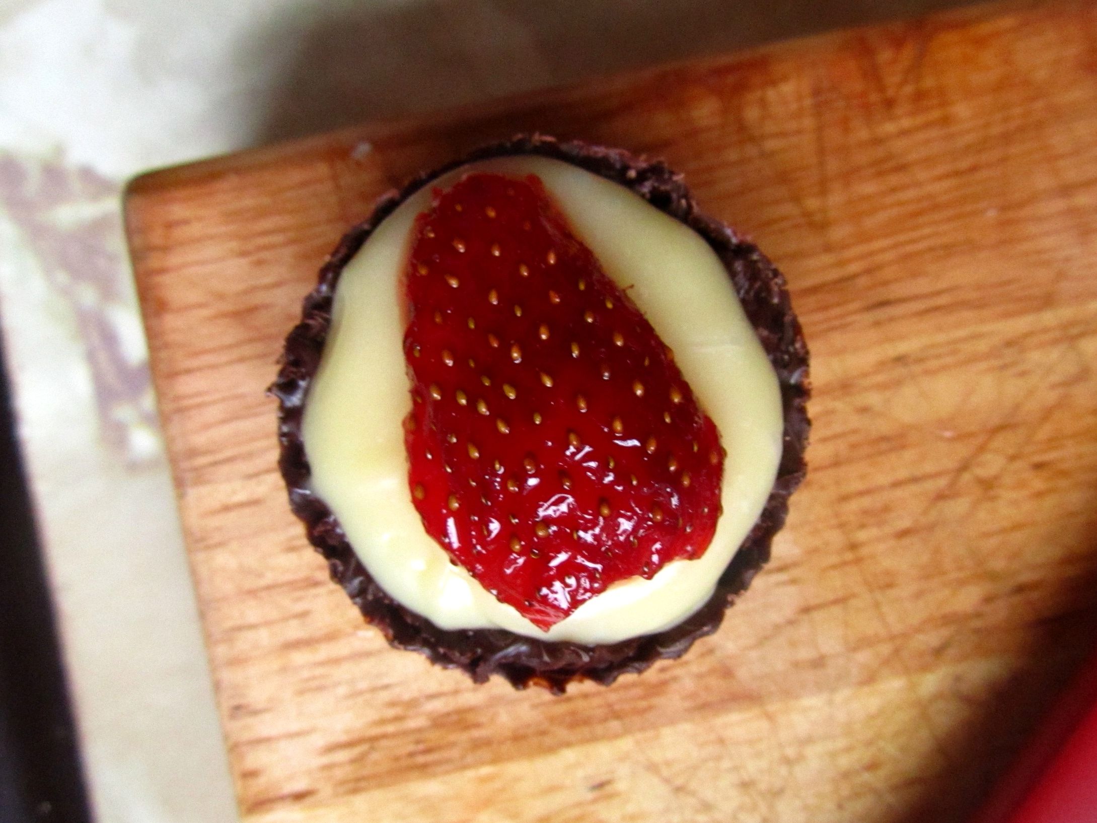 Strawberry Cream Cups