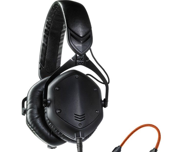 Spray Painting V-moda Shields