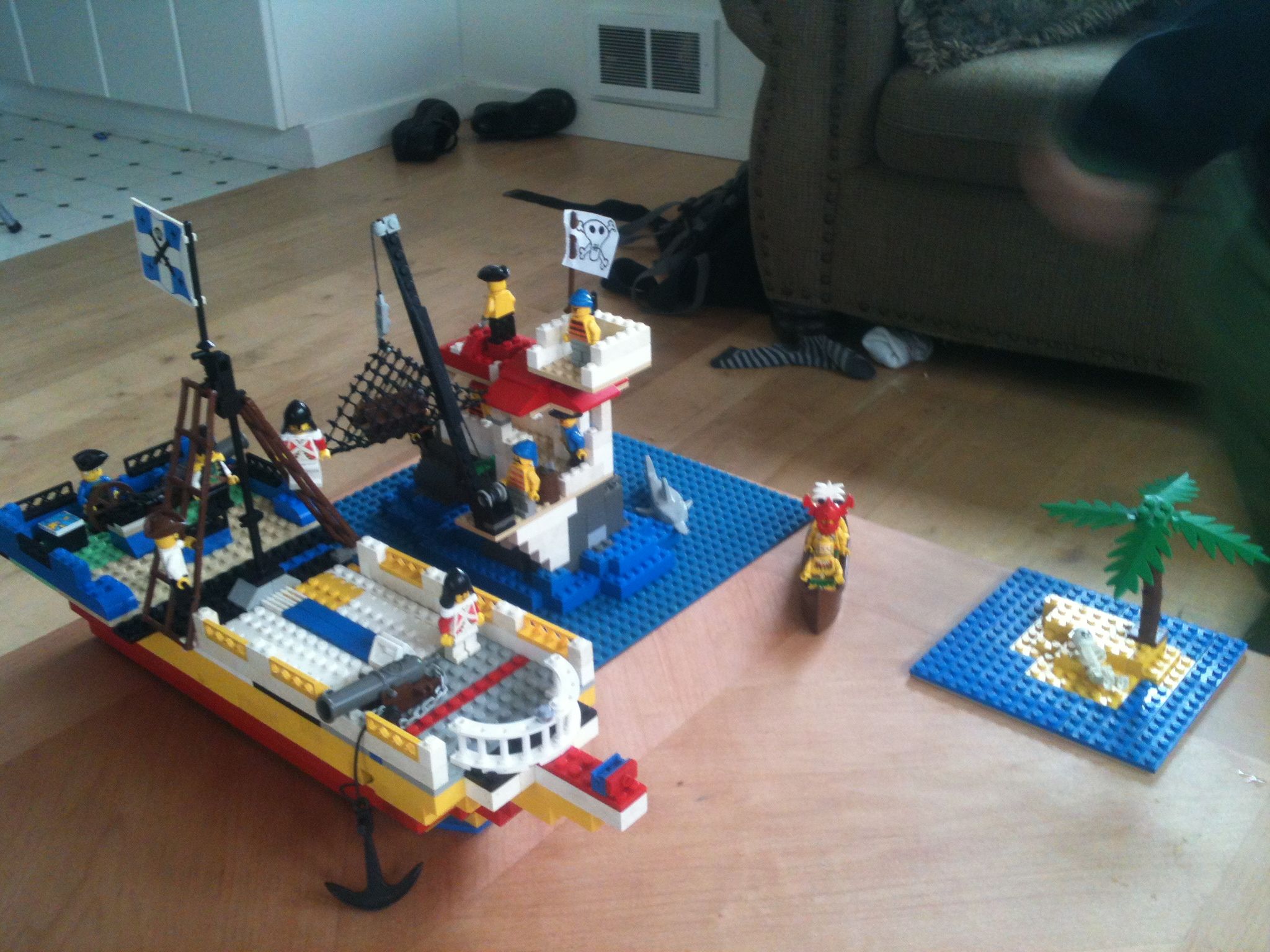 Pirate Fort, Ship and Desert Island