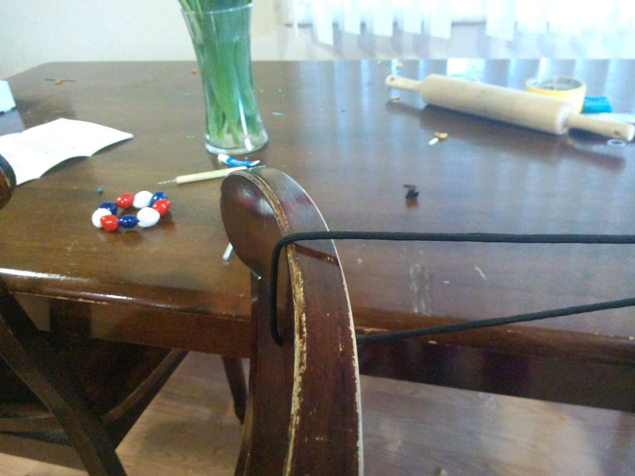 How to Tie Two Halfhitches and a Tautline Hitch. 9 Steps