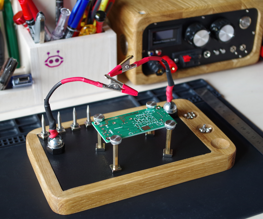 Magnetic Helping Hands Set for PCB and Electronics