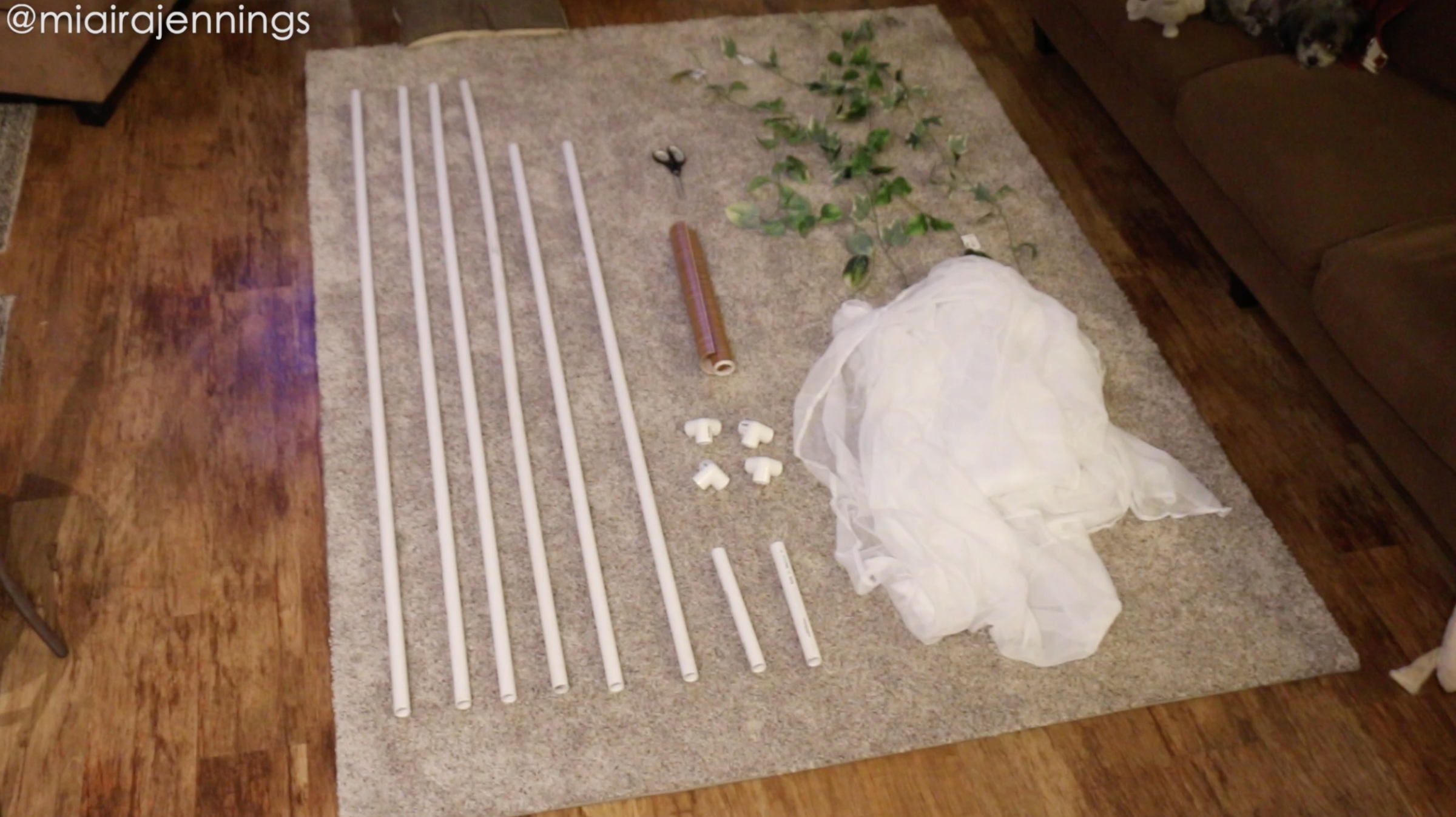 DIY Faux Wood PVC Pipes Bed Canopy 8 Steps (with Pictures) Instructables