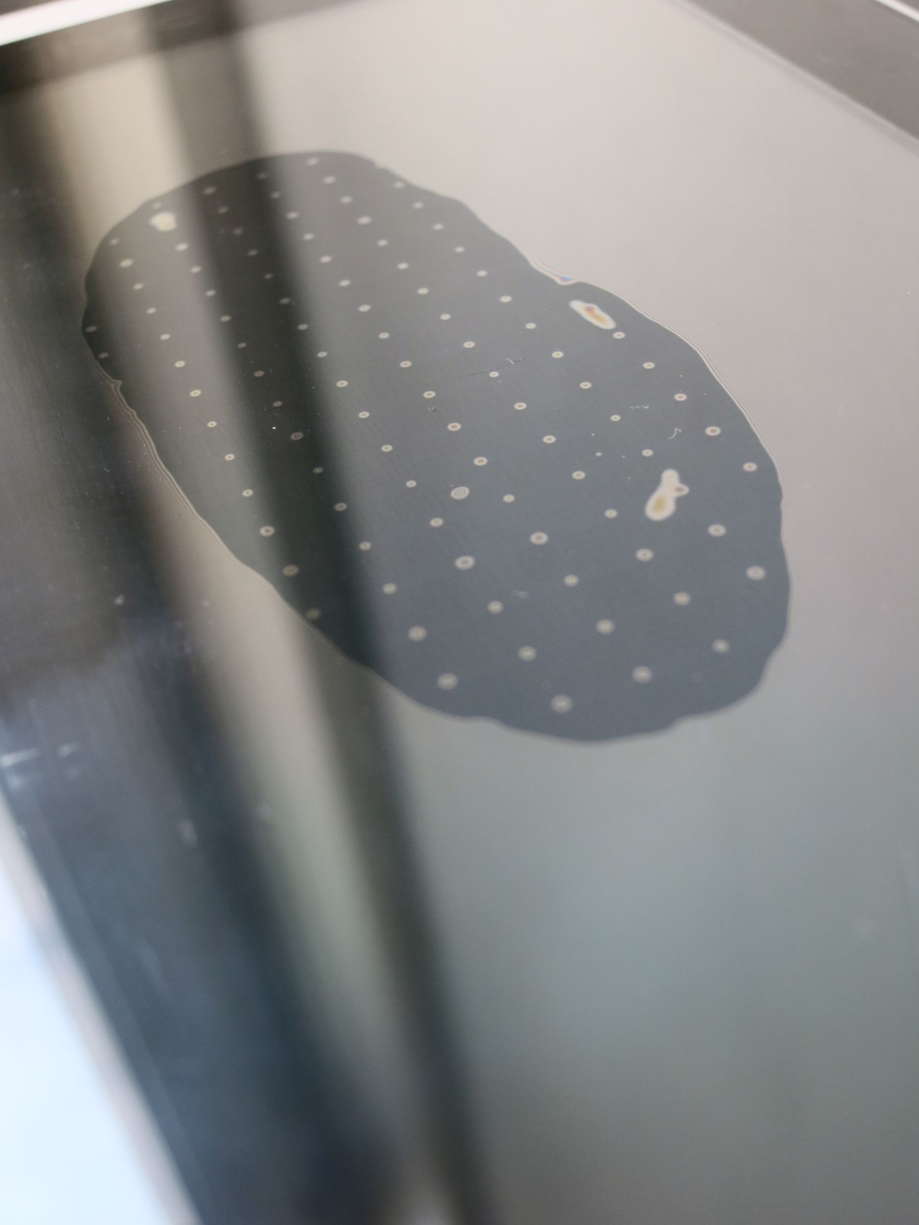 Sat on Your Tablet? Remove the Screen Stain With a Suction Cup.