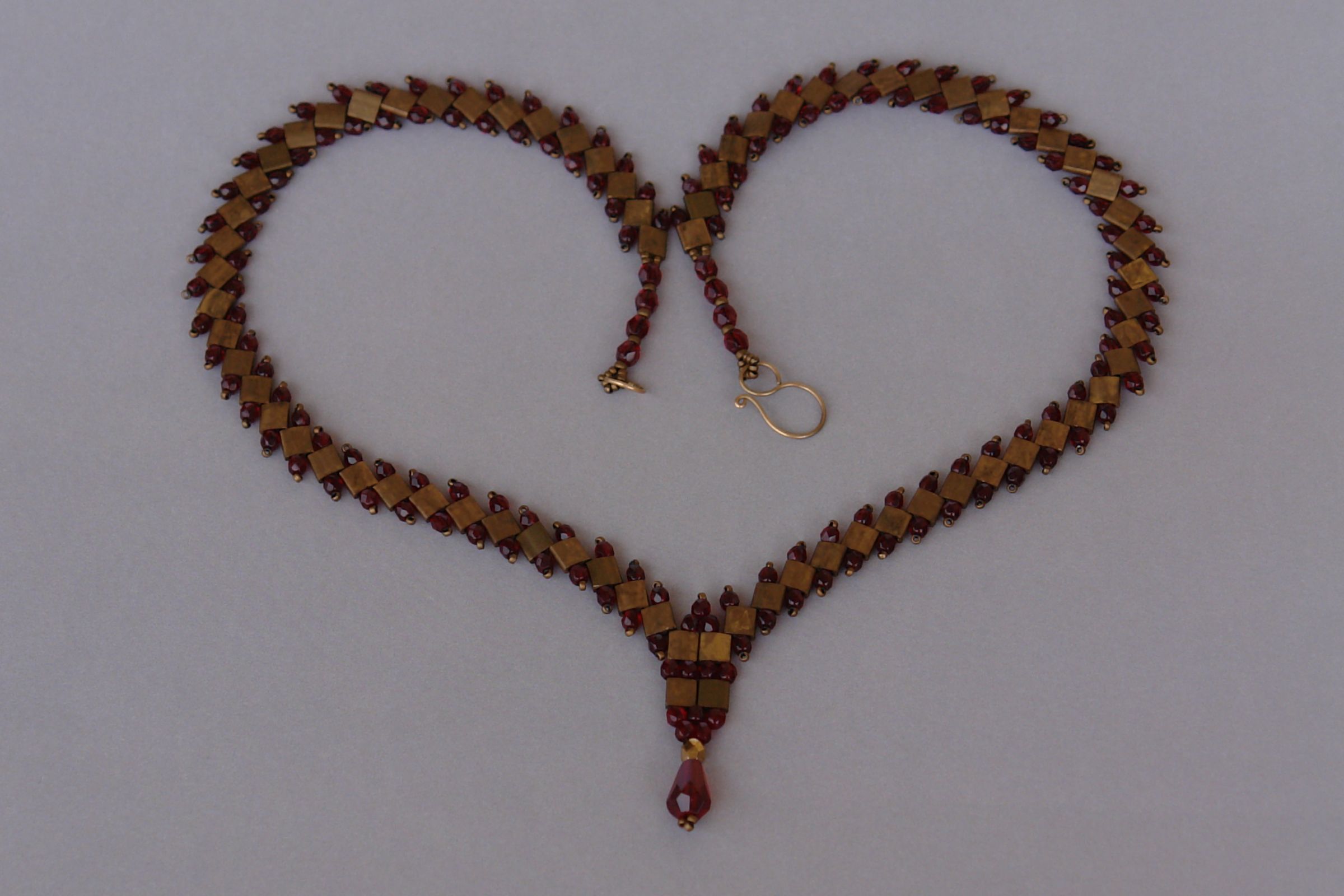 Sidonia's Handmade Jewelry - Tila Beads Necklace Tutorial