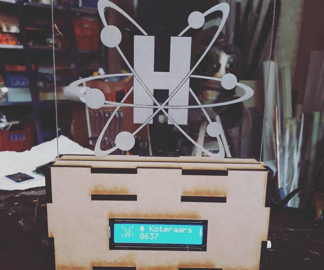 YouTube Subscriber Counter With LEDs