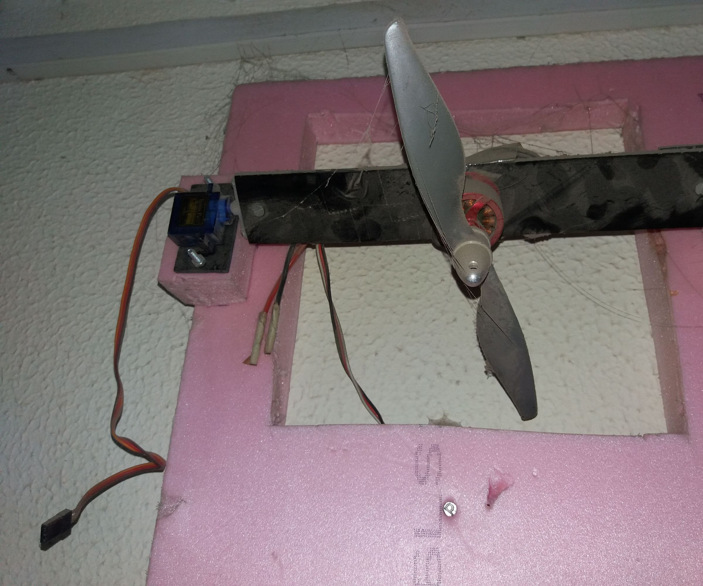 Diy Wall Climbing Robot