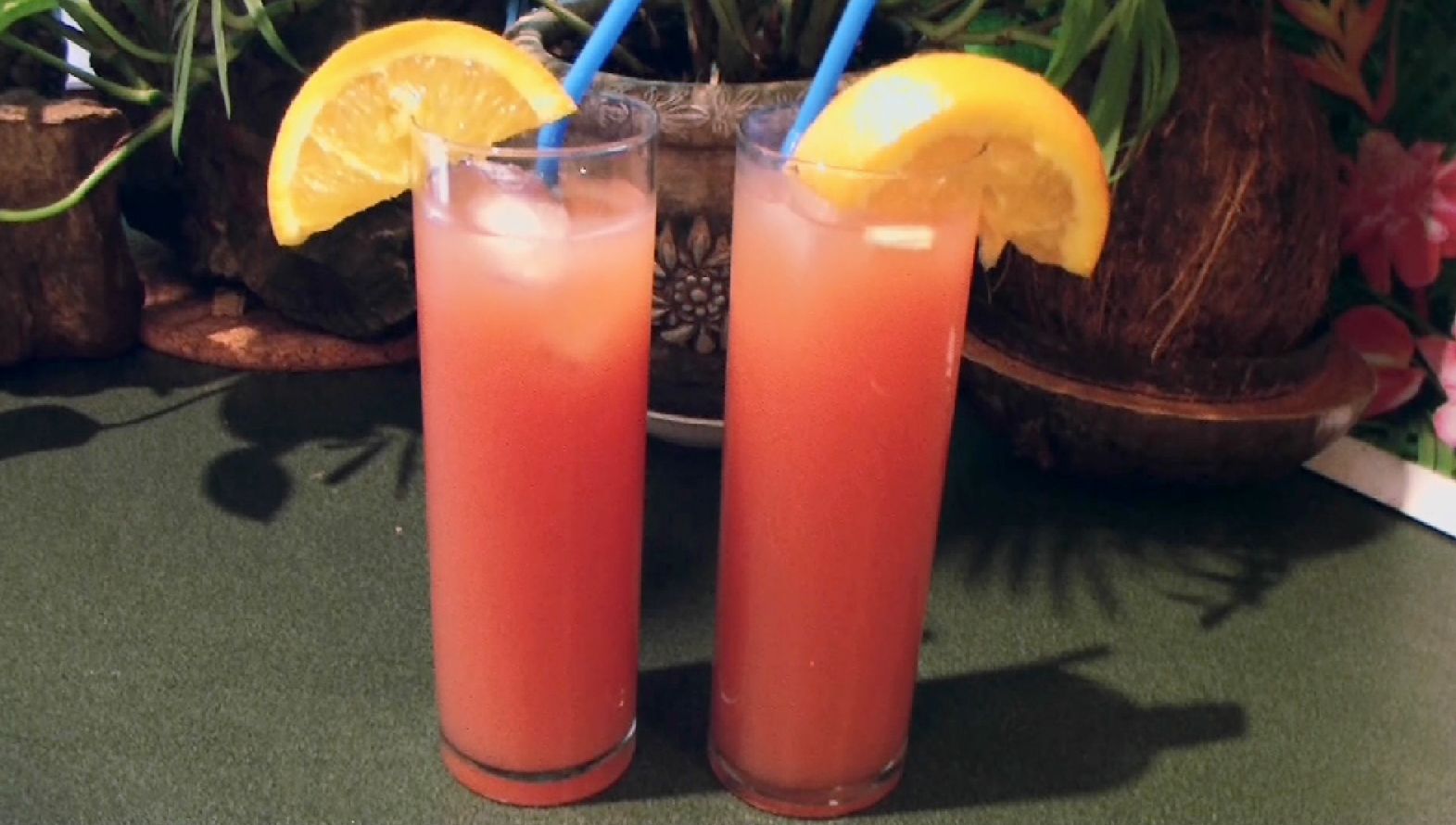 How to Make a Planteur's Punch.