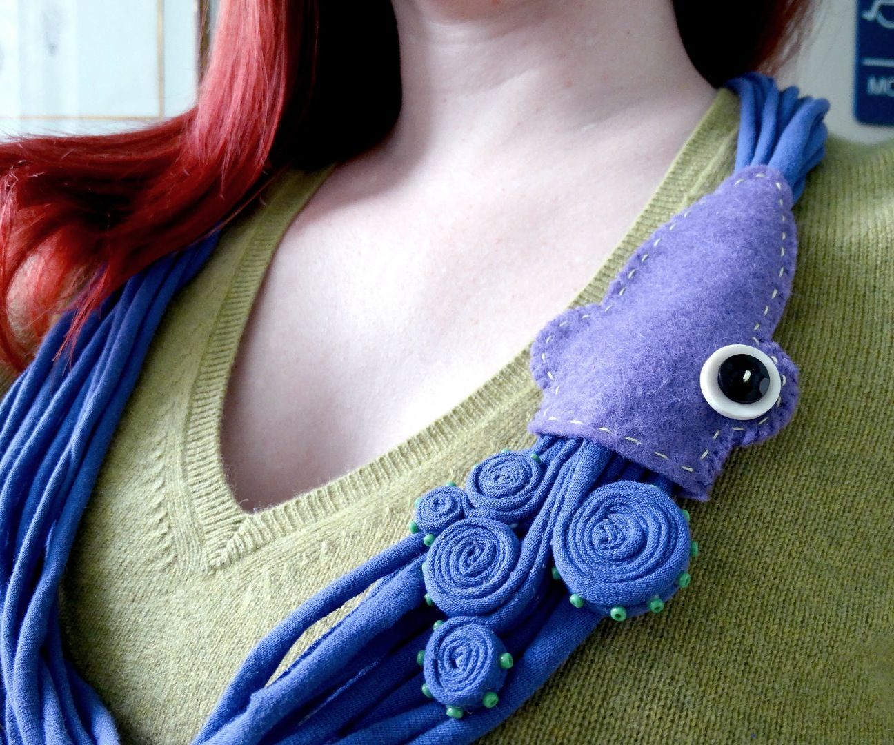 T-Shirt Squid Necklace